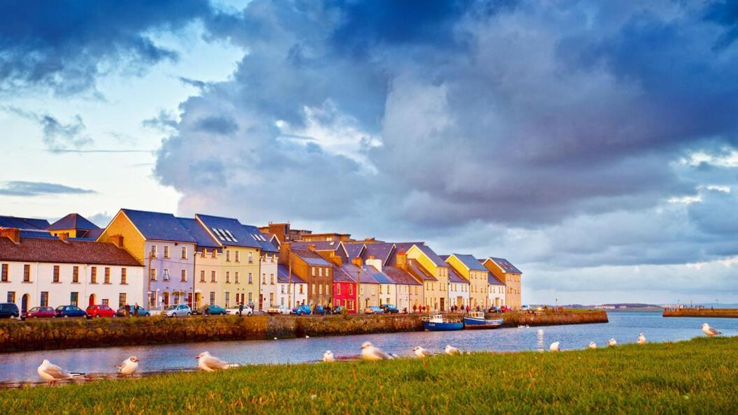 Loughrea Hotel & Spa Exterior foto